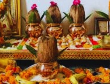 Best days for daan in February 2026 as per astrology and Hindu Panchang